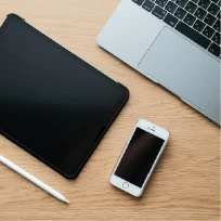 パソコン・携帯電話・家電製品などの廃基板